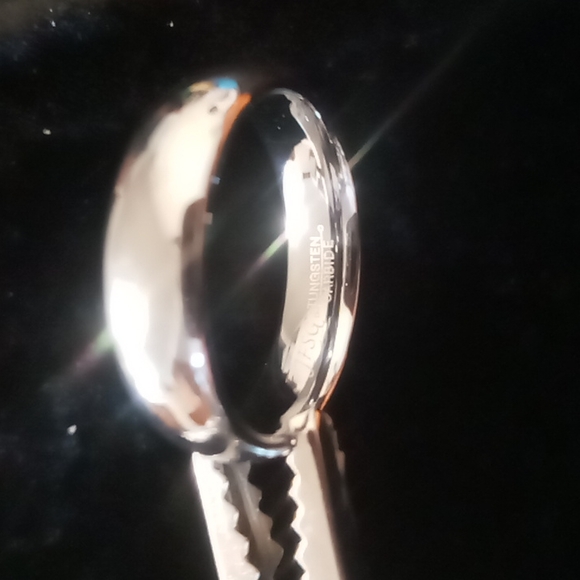 Tungsten carbide Wedding band size 10 - Picture 2 of 6